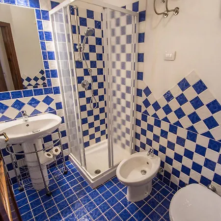Apartman Bilocale Con Balcone 300 Mt Dal Mare *